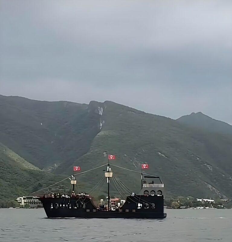 One Piece Monterrey : Fête Pirate Épique au Mexique