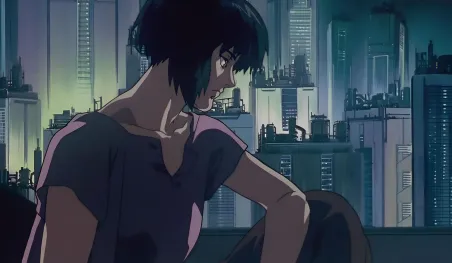 Mamoru Oshii, réalisateur emblématique de Ghost in the Shell, dément son affinité pour le cyberpunk