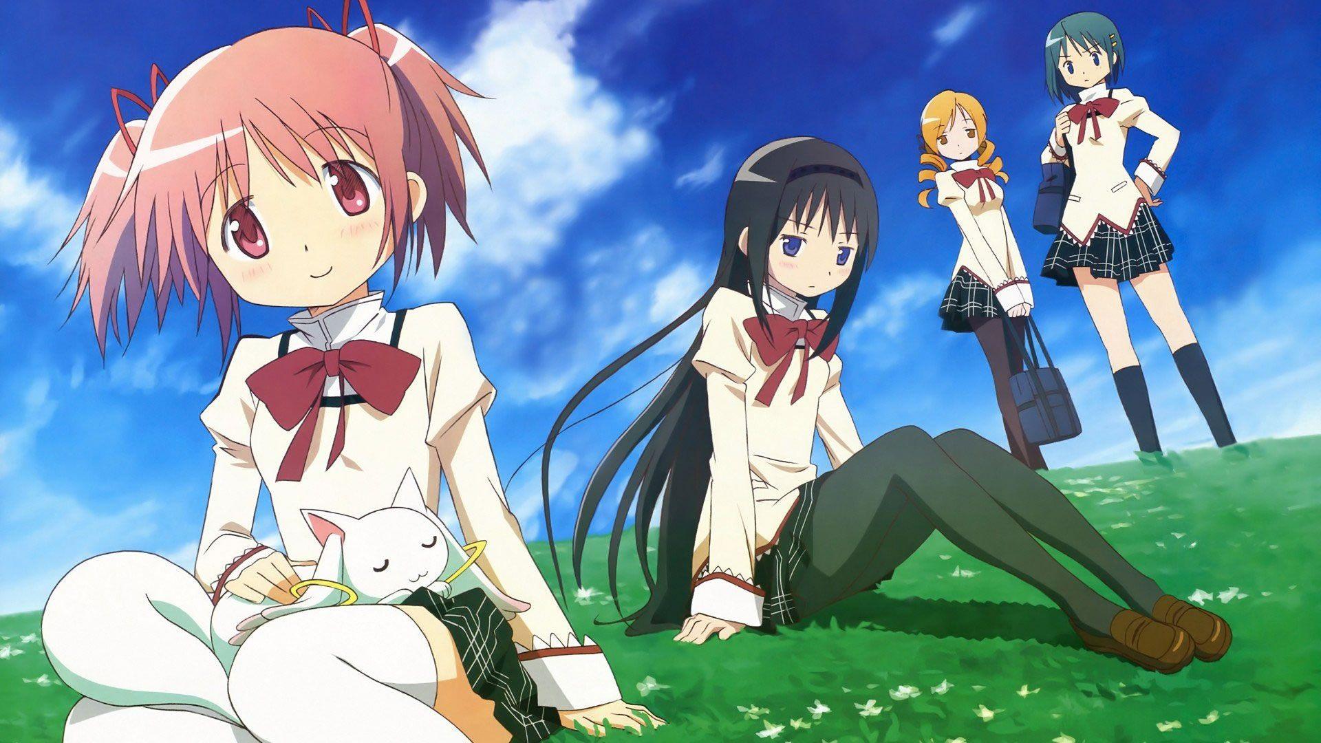 Madoka Kaname et Homura Akemi de Puella Magi Madoka Magica, un anime avec des plot twists sombres et inattendus